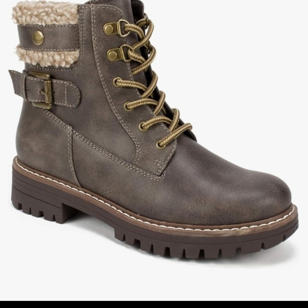 Cliffs by WHITE MOUNTAIN Gray Lace-Up Moto Boots